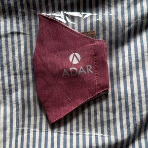 Adar Burgundy Face Mask